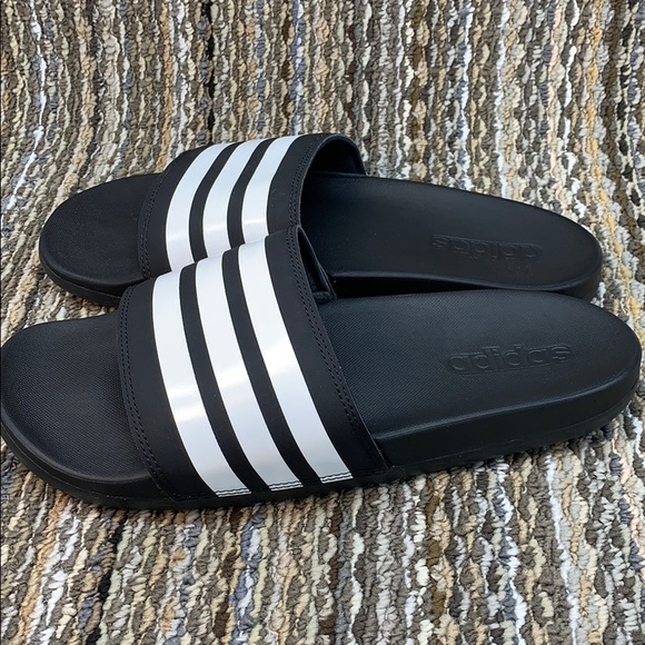 Men’s Adidas Adilette Comfort Slides Size 9 main image 5